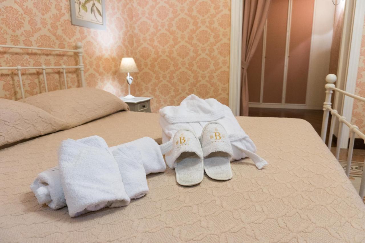 Bed and Breakfast Palazzo Bella Campobello di Licata Esterno foto